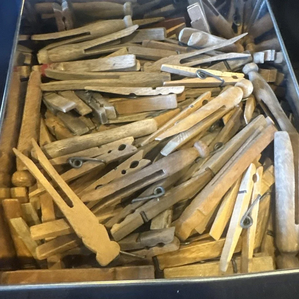 Mixed Lot Of Over 100 Vintage Wood Clothes Pins W/ Metal Delacre Container